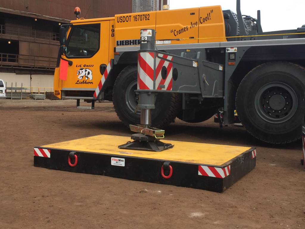 crane truck outrigger pads features